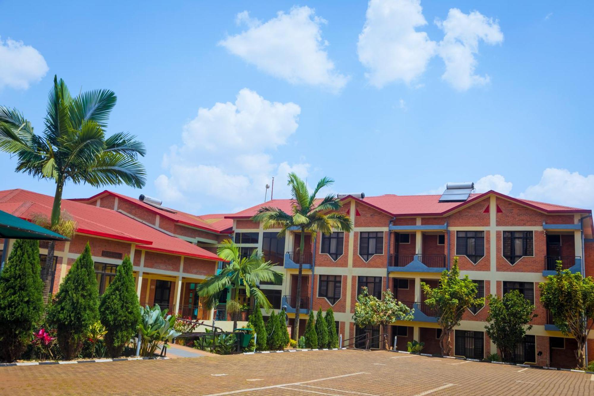 Centre Saint Vincent Pallotti Кигали Экстерьер фото